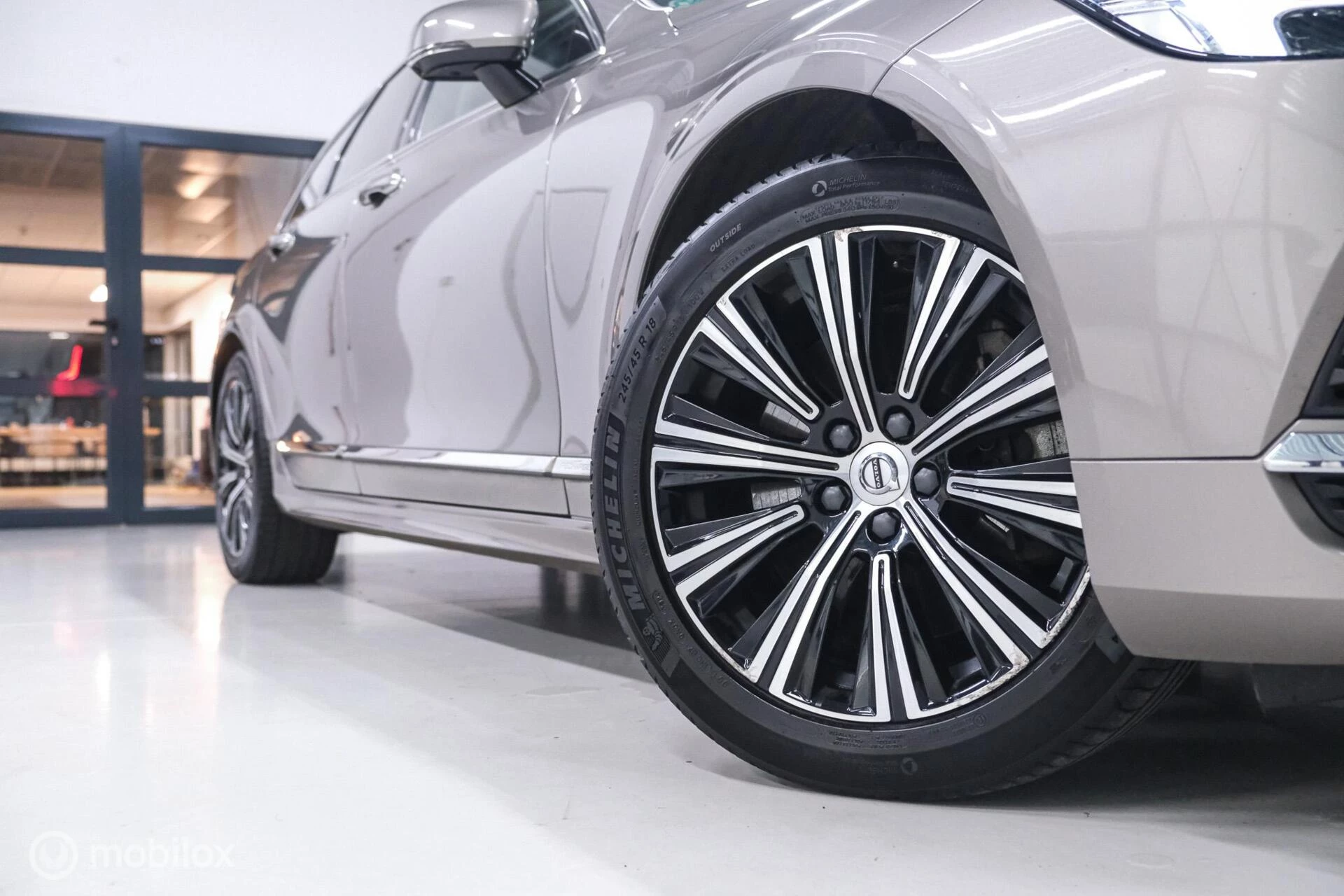 Hoofdafbeelding Volvo V90