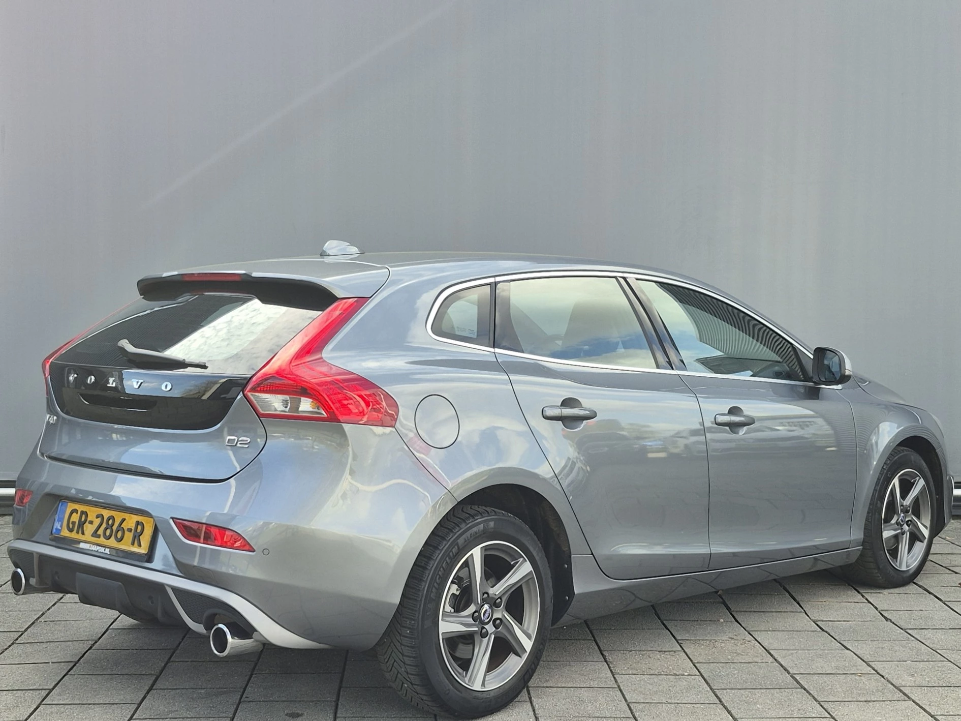 Hoofdafbeelding Volvo V40
