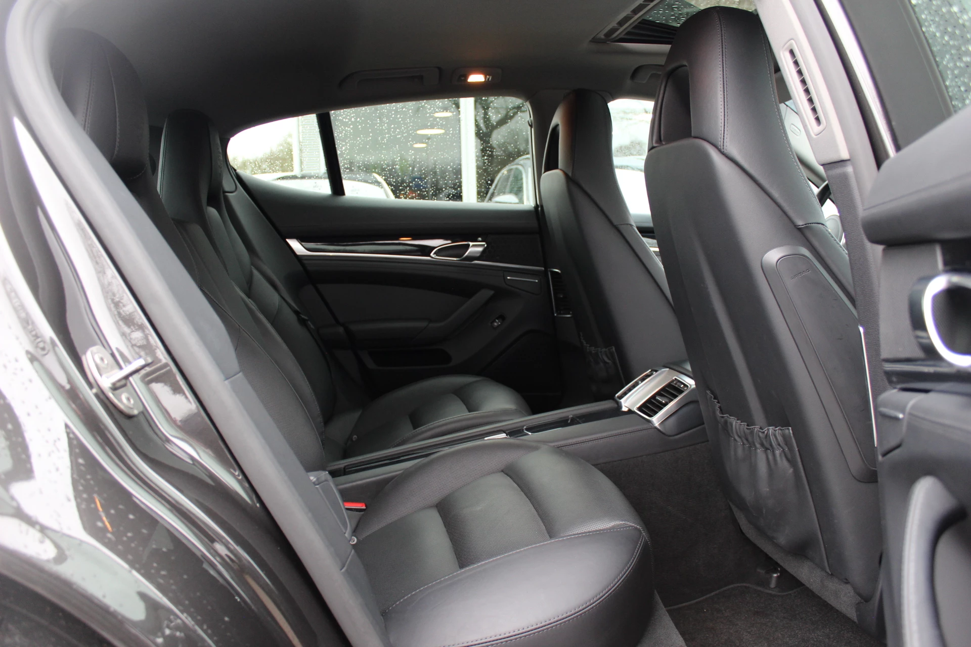 Hoofdafbeelding Porsche Panamera