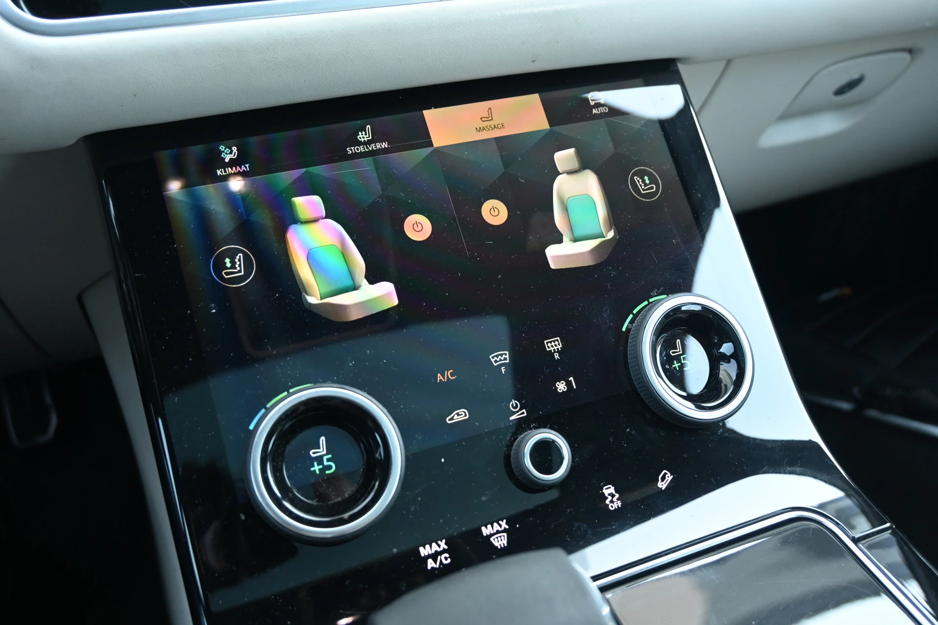 Hoofdafbeelding Land Rover Range Rover Velar