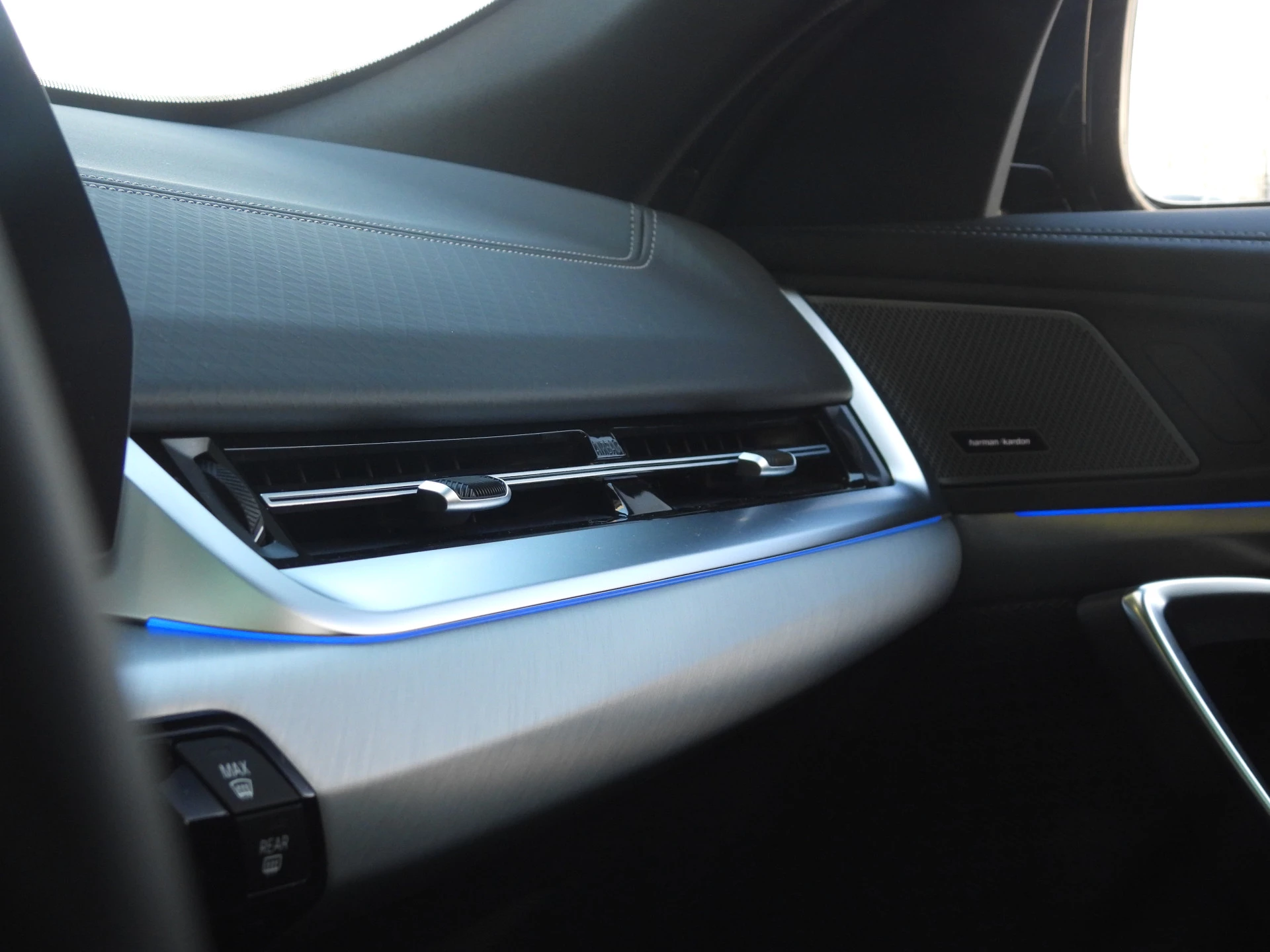 Hoofdafbeelding BMW iX2