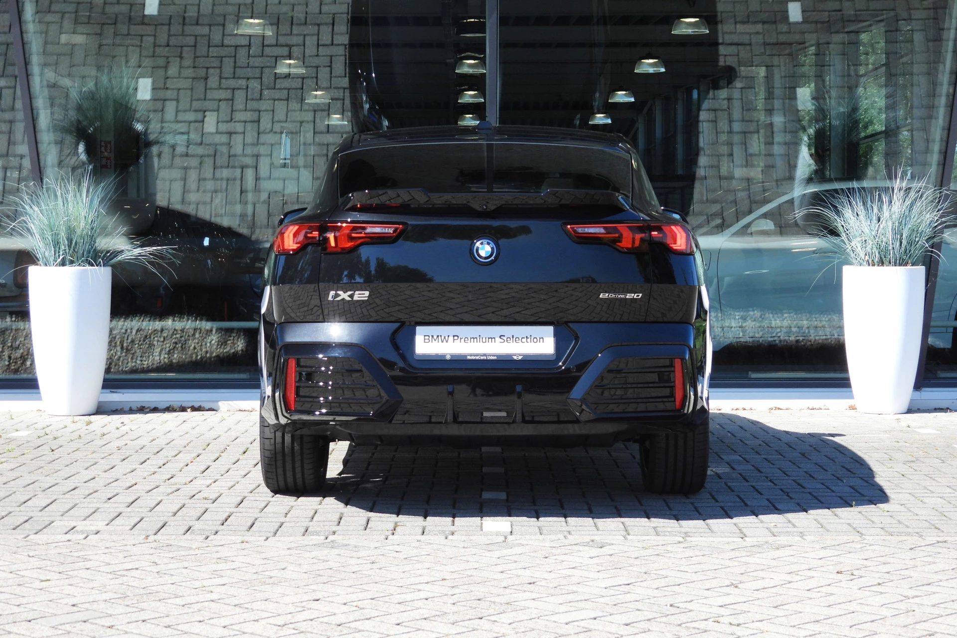 Hoofdafbeelding BMW iX2