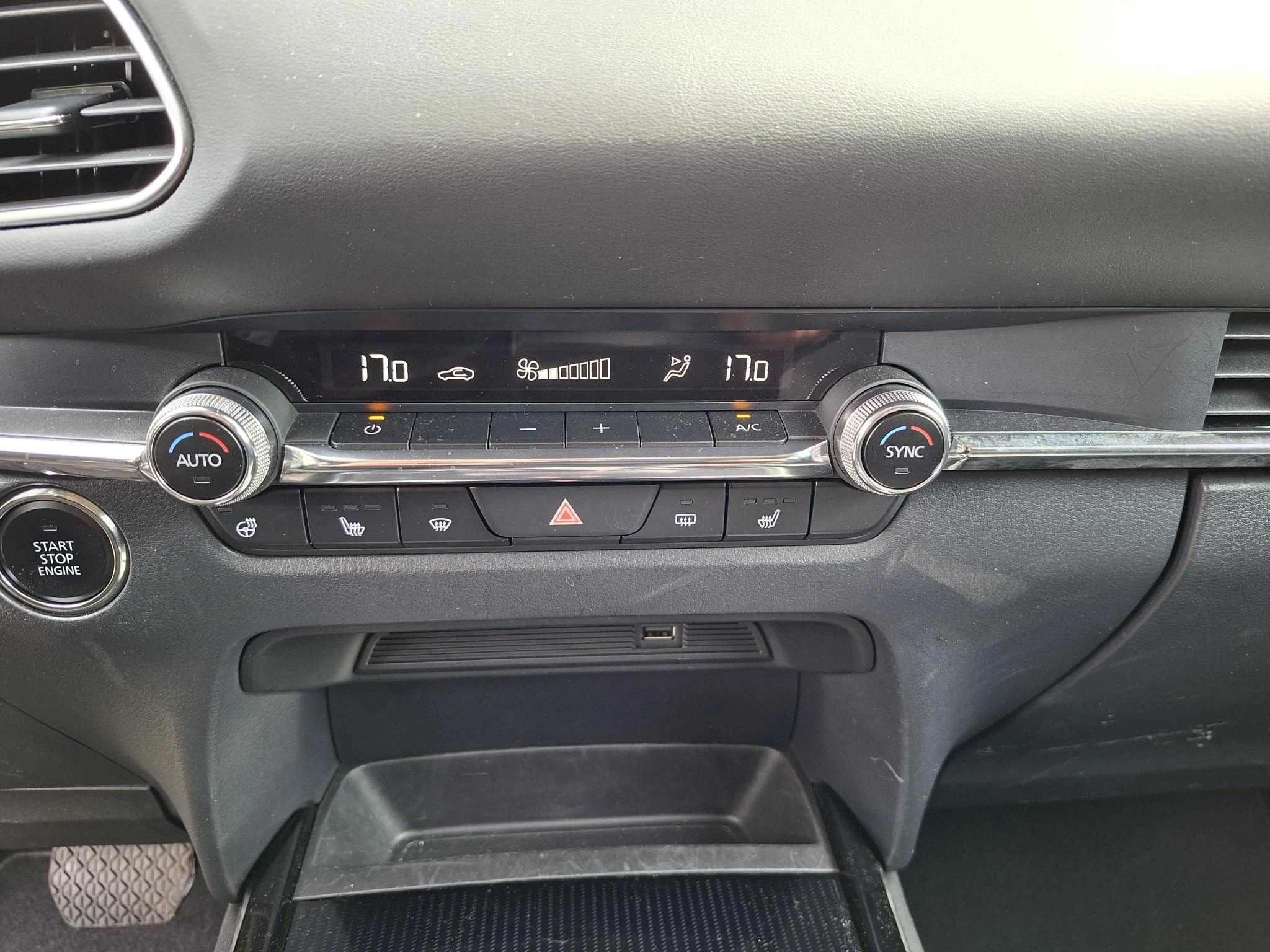 Hoofdafbeelding Mazda CX-30
