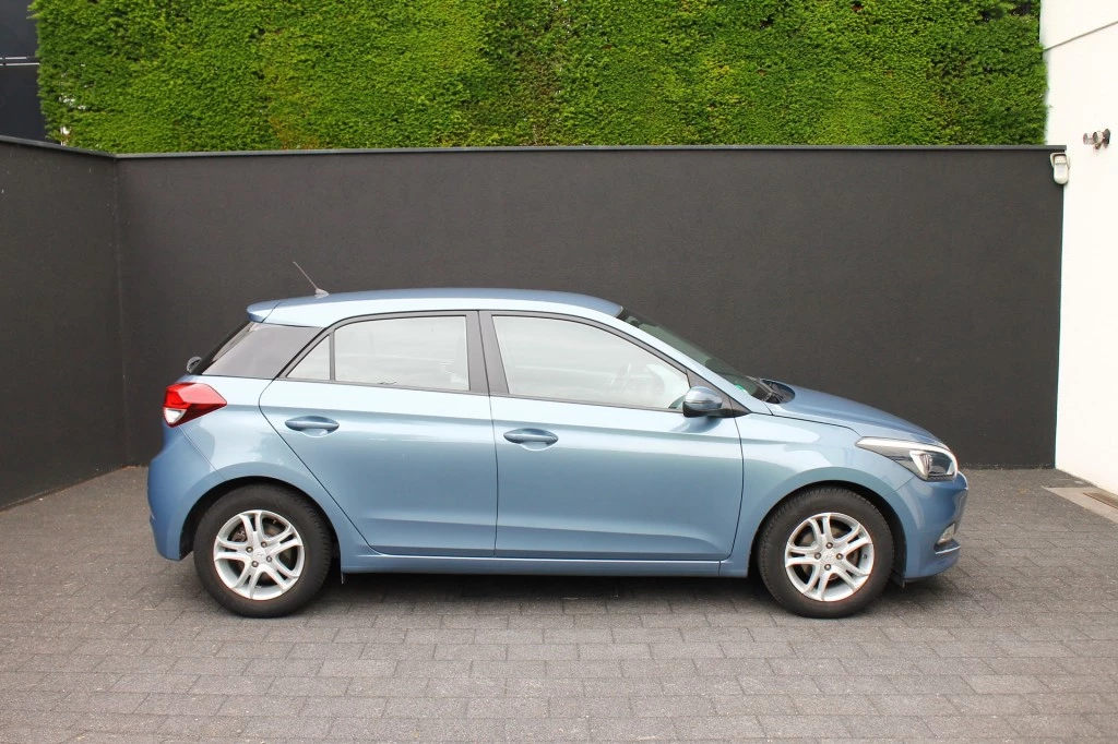 Hoofdafbeelding Hyundai i20