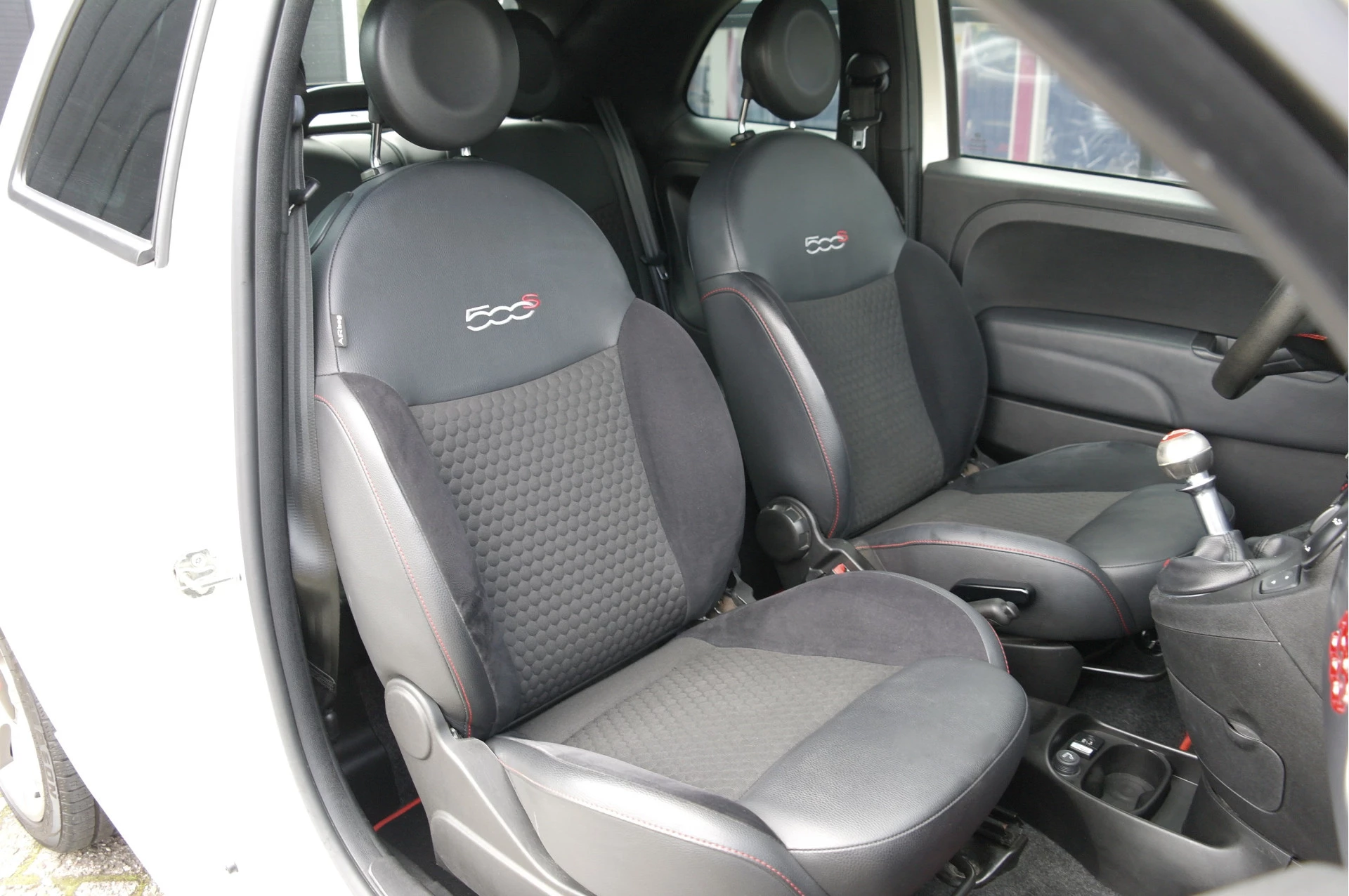Hoofdafbeelding Fiat 500C