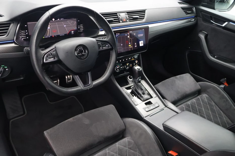 Hoofdafbeelding Škoda Superb