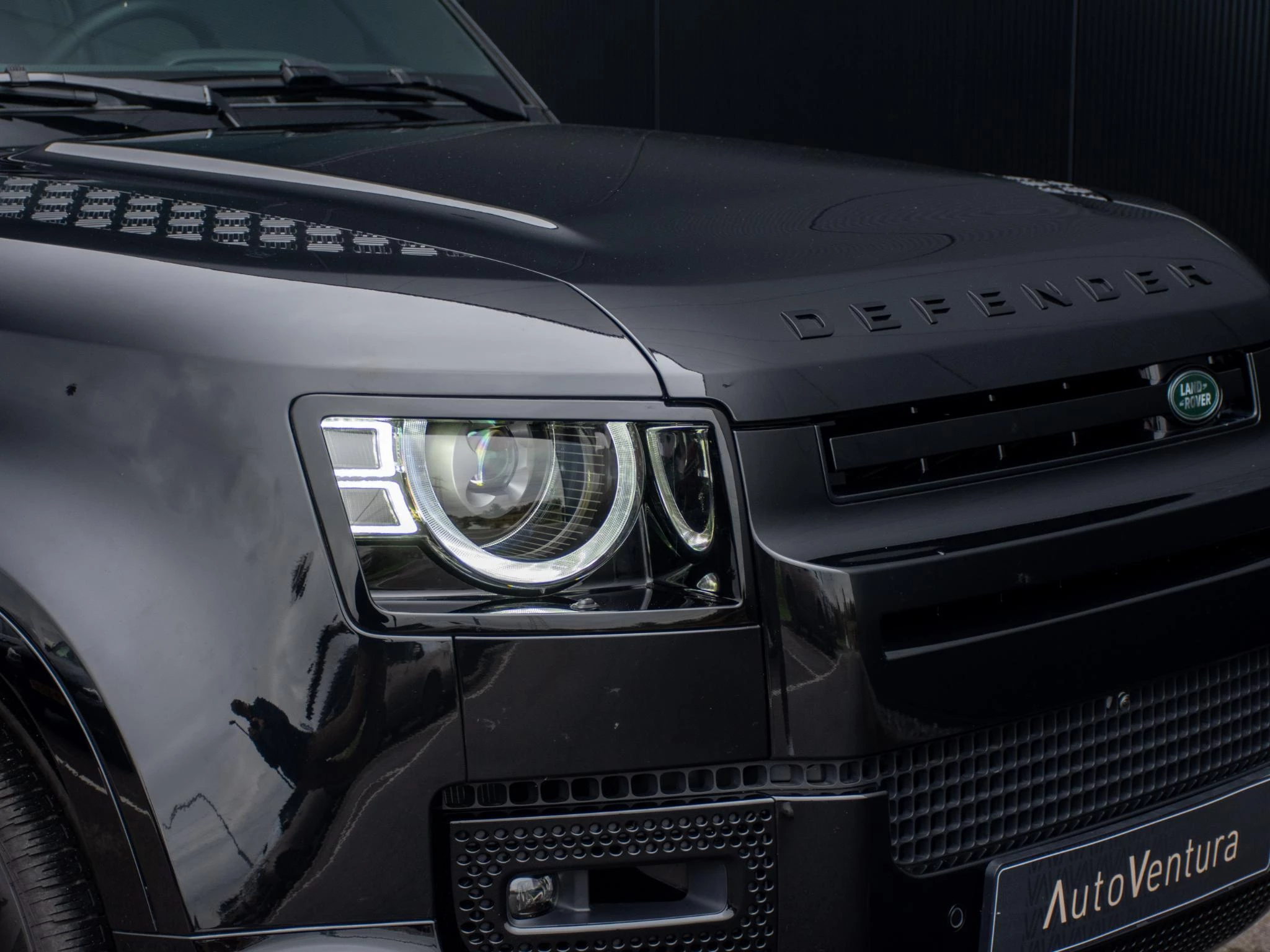 Hoofdafbeelding Land Rover Defender