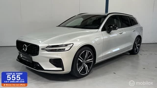 Hoofdafbeelding Volvo V60 Volvo V60 2.0 T6 Plug-in hybrid AWD Plus Dark R-DESIGN