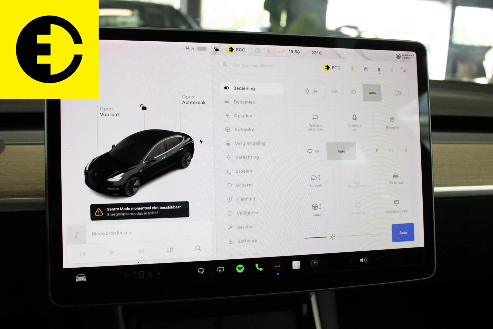 Hoofdafbeelding Tesla Model 3