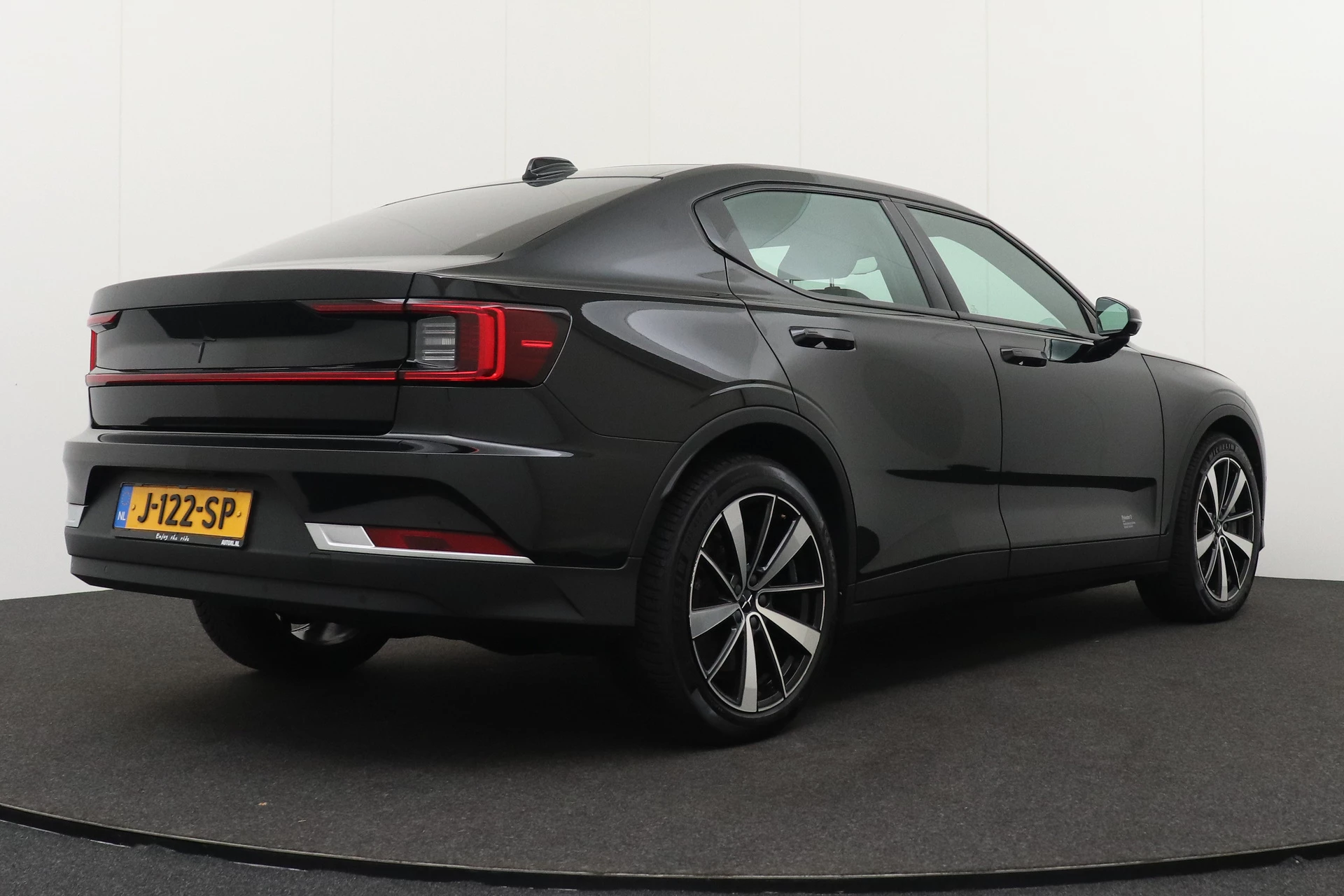 Hoofdafbeelding Polestar 2