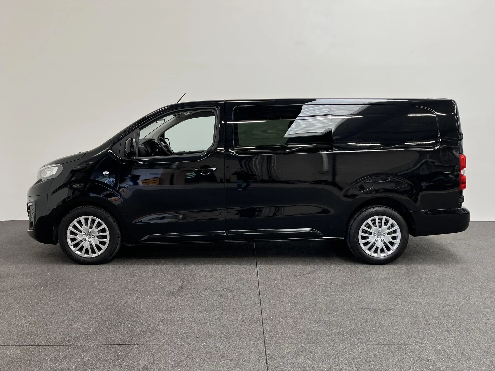 Hoofdafbeelding Peugeot Expert