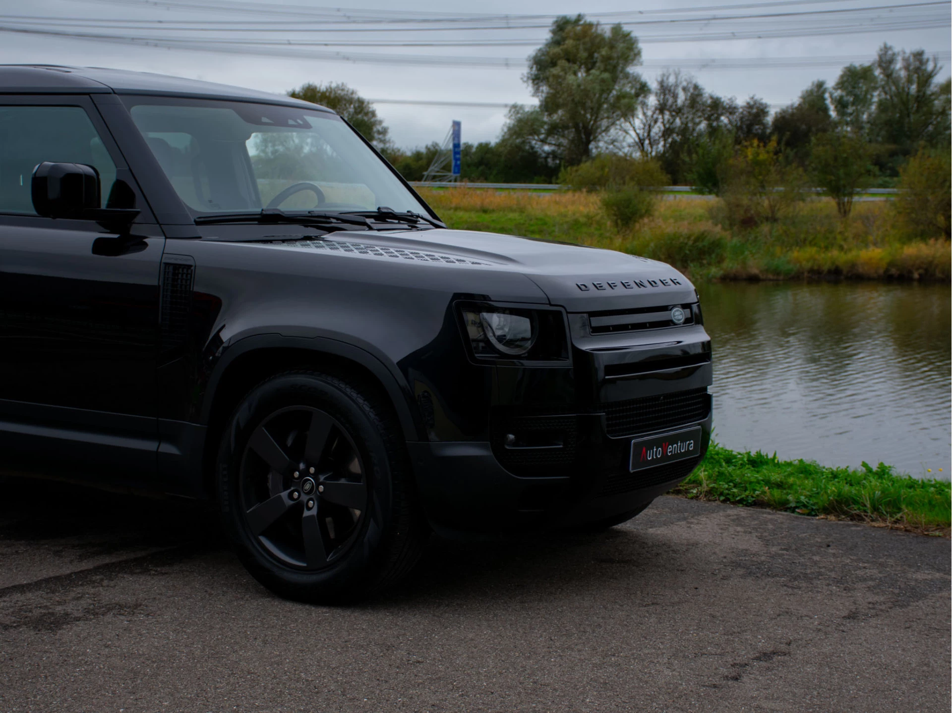 Hoofdafbeelding Land Rover Defender