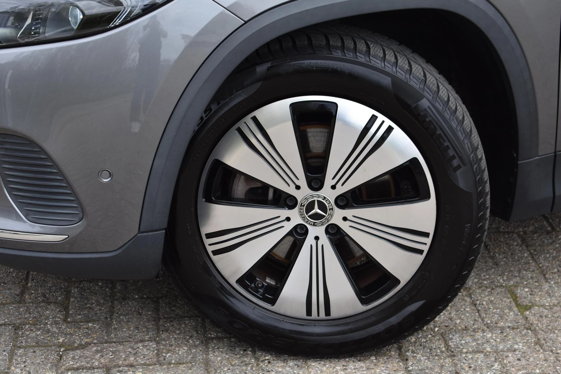 Hoofdafbeelding Mercedes-Benz EQA