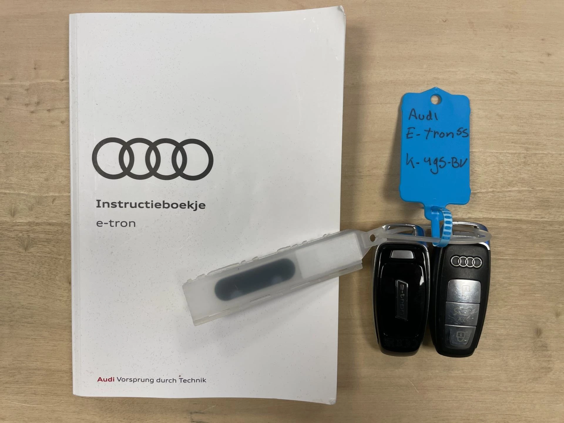Hoofdafbeelding Audi e-tron