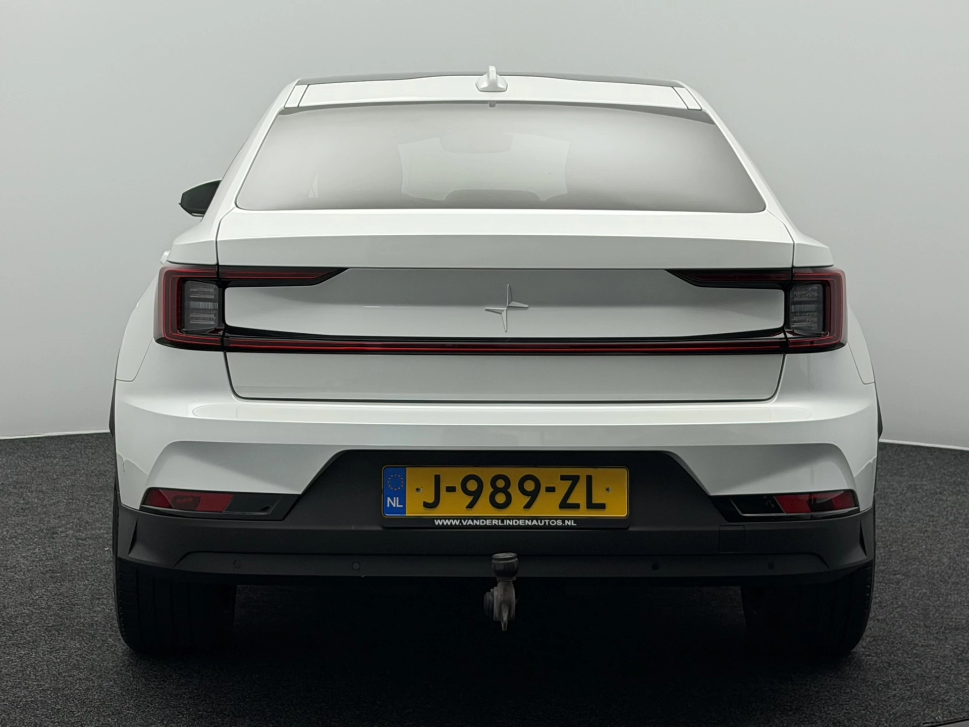 Hoofdafbeelding Polestar 2