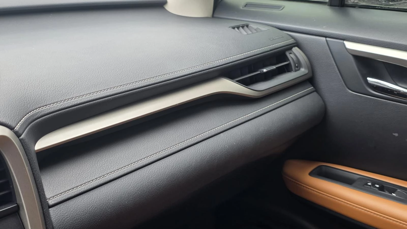 Hoofdafbeelding Lexus RX