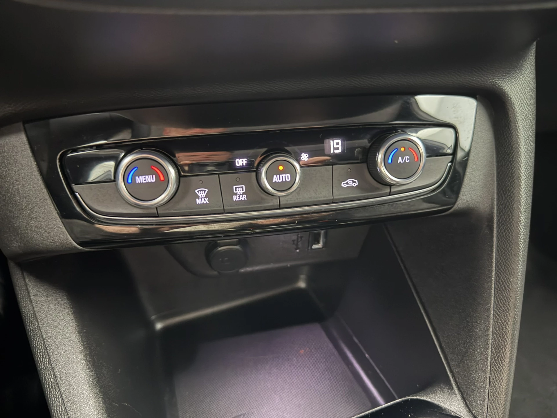 Hoofdafbeelding Opel Corsa-e