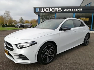 Mercedes-Benz A-Klasse 250e AMG Line, Panoramadak, Sfeerverlichting, LED, Parkeerassist