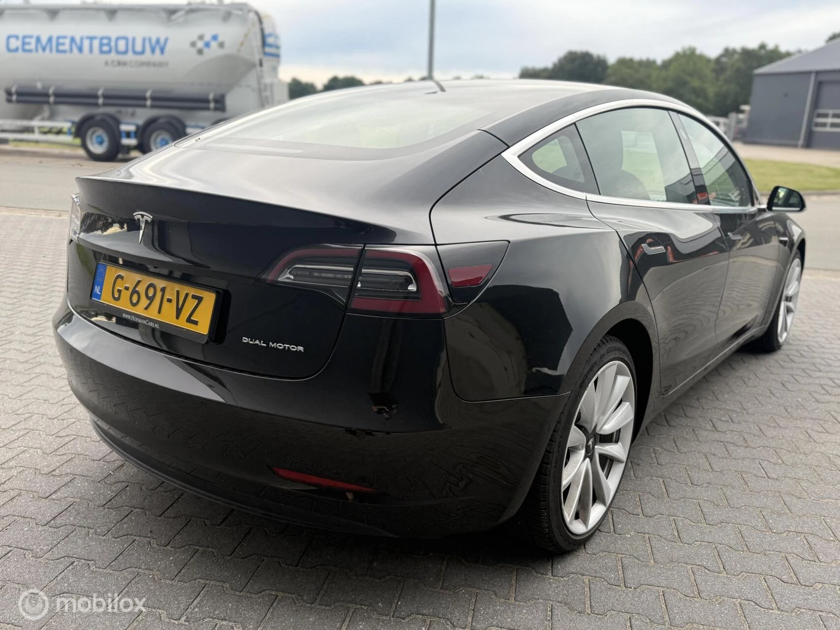 Hoofdafbeelding Tesla Model 3