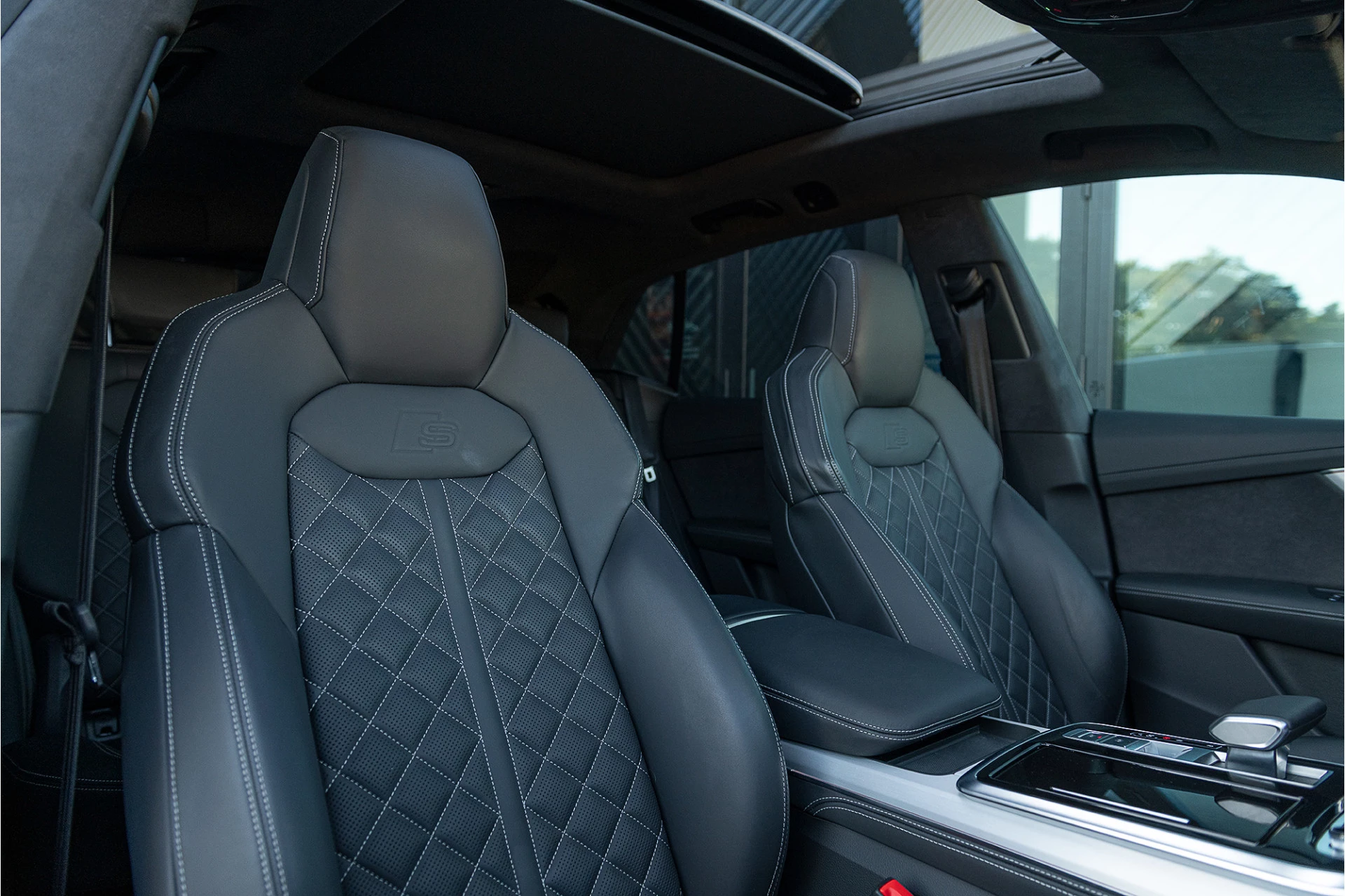 Hoofdafbeelding Audi Q8