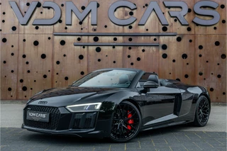 Hoofdafbeelding Audi R8 Audi R8 Spyder 5.2 FSI quattro | Carbon | Keramisch | Sportuitlaat | Smartphone Interface | Camera | B&O |