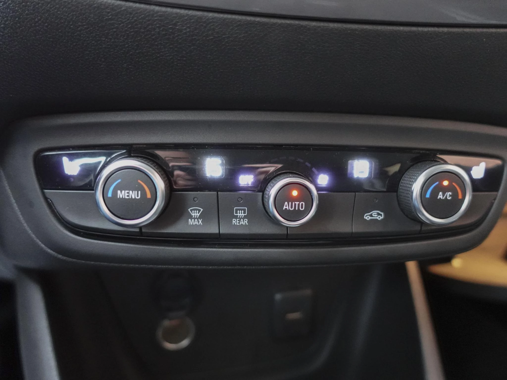 Hoofdafbeelding Opel Crossland