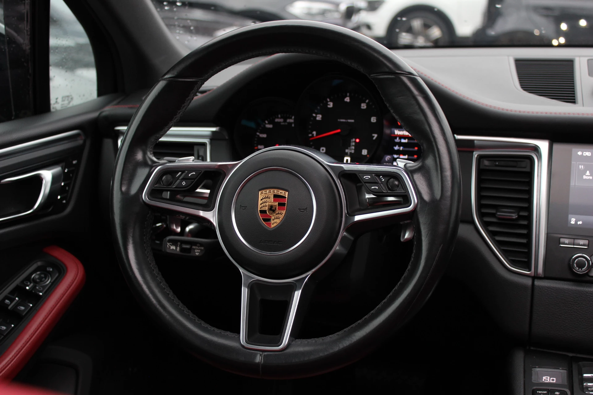 Hoofdafbeelding Porsche Macan