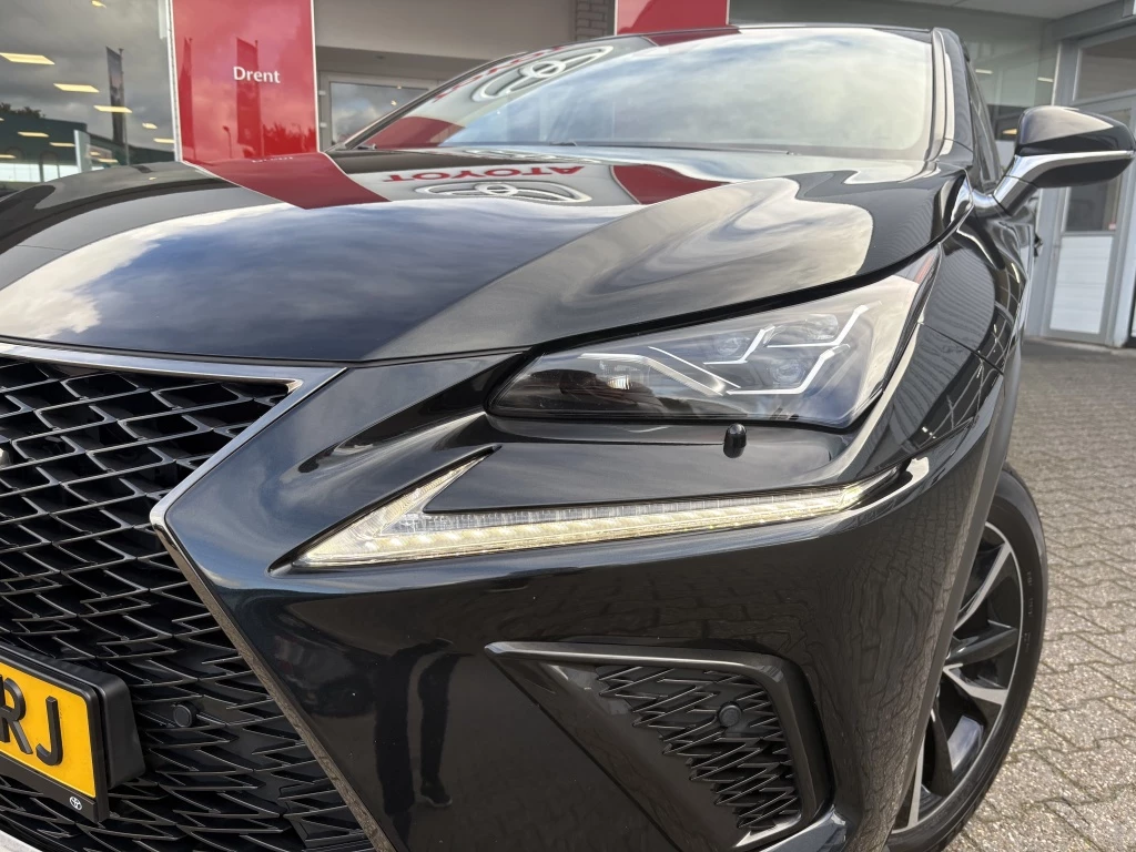 Hoofdafbeelding Lexus NX