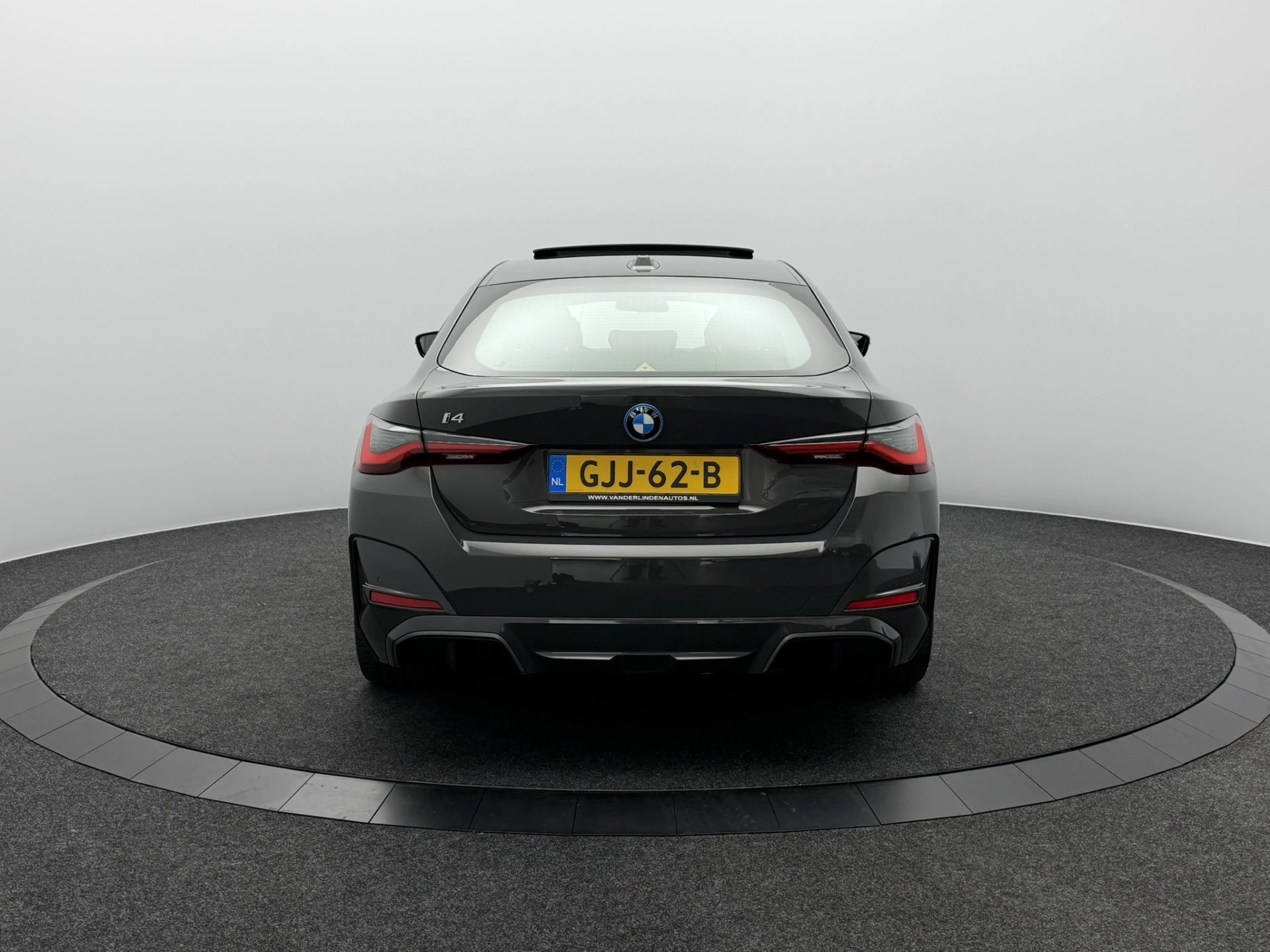 Hoofdafbeelding BMW i4
