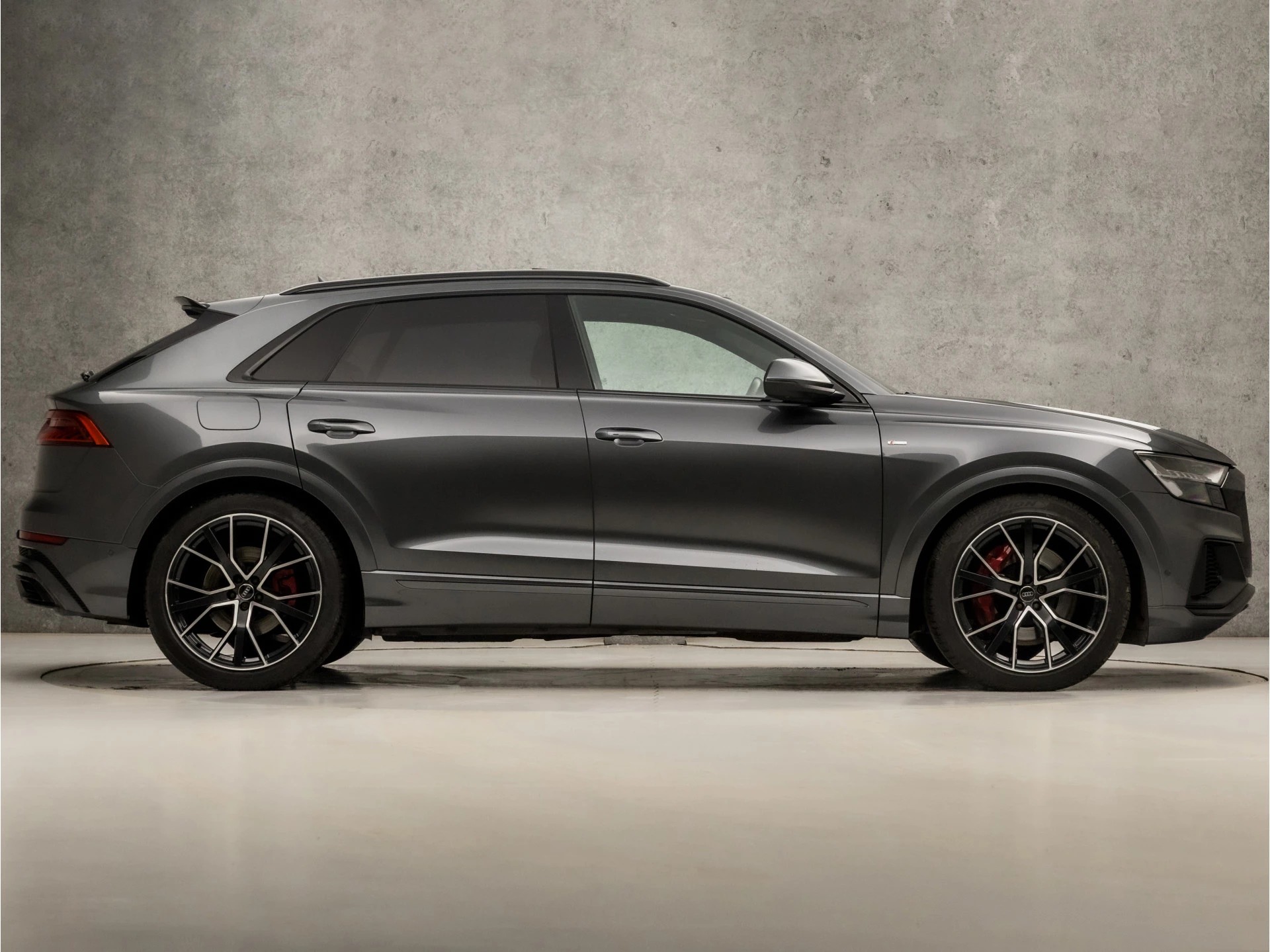 Hoofdafbeelding Audi Q8