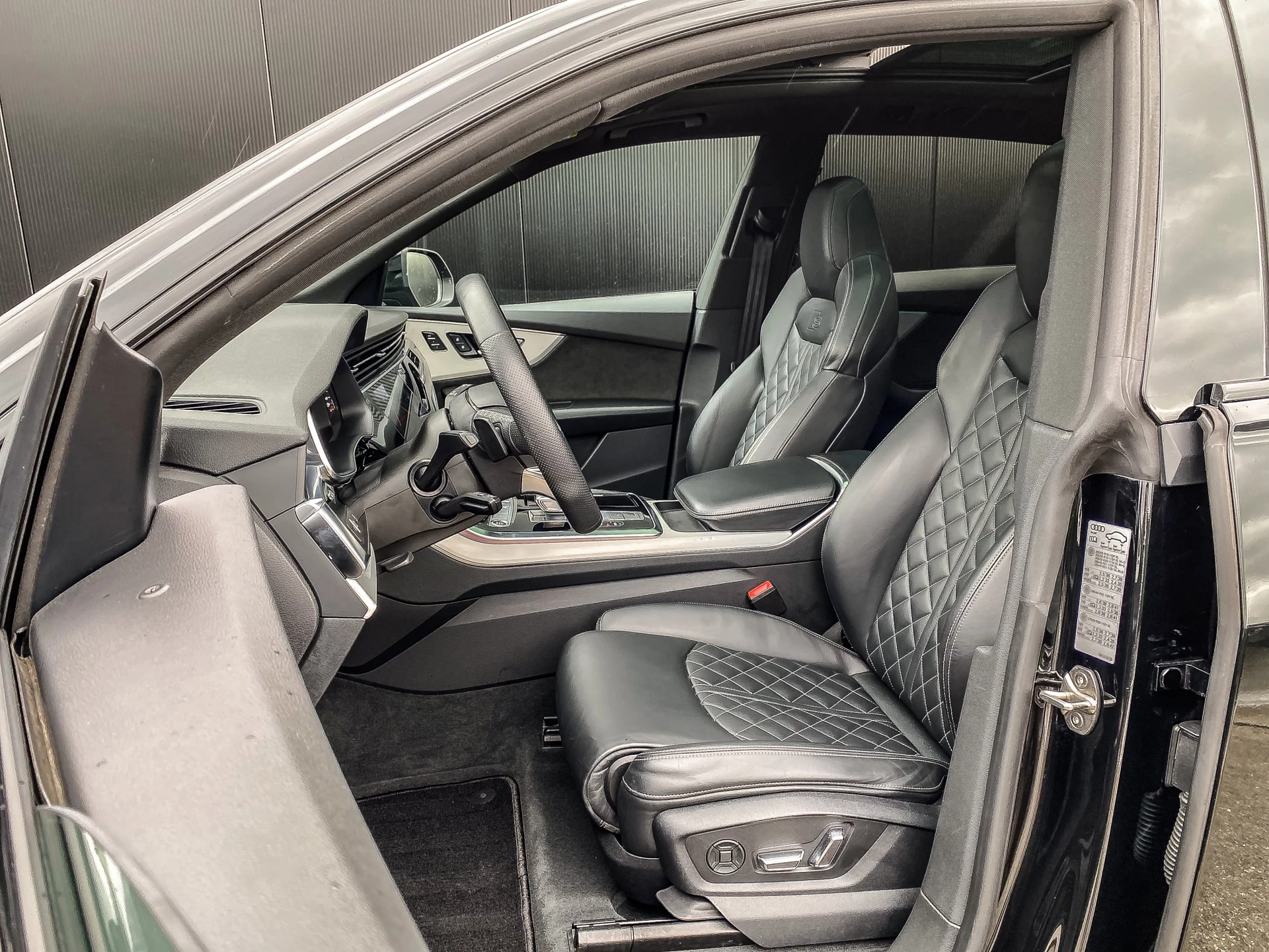 Hoofdafbeelding Audi Q8