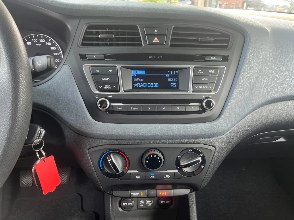 Hoofdafbeelding Hyundai i20