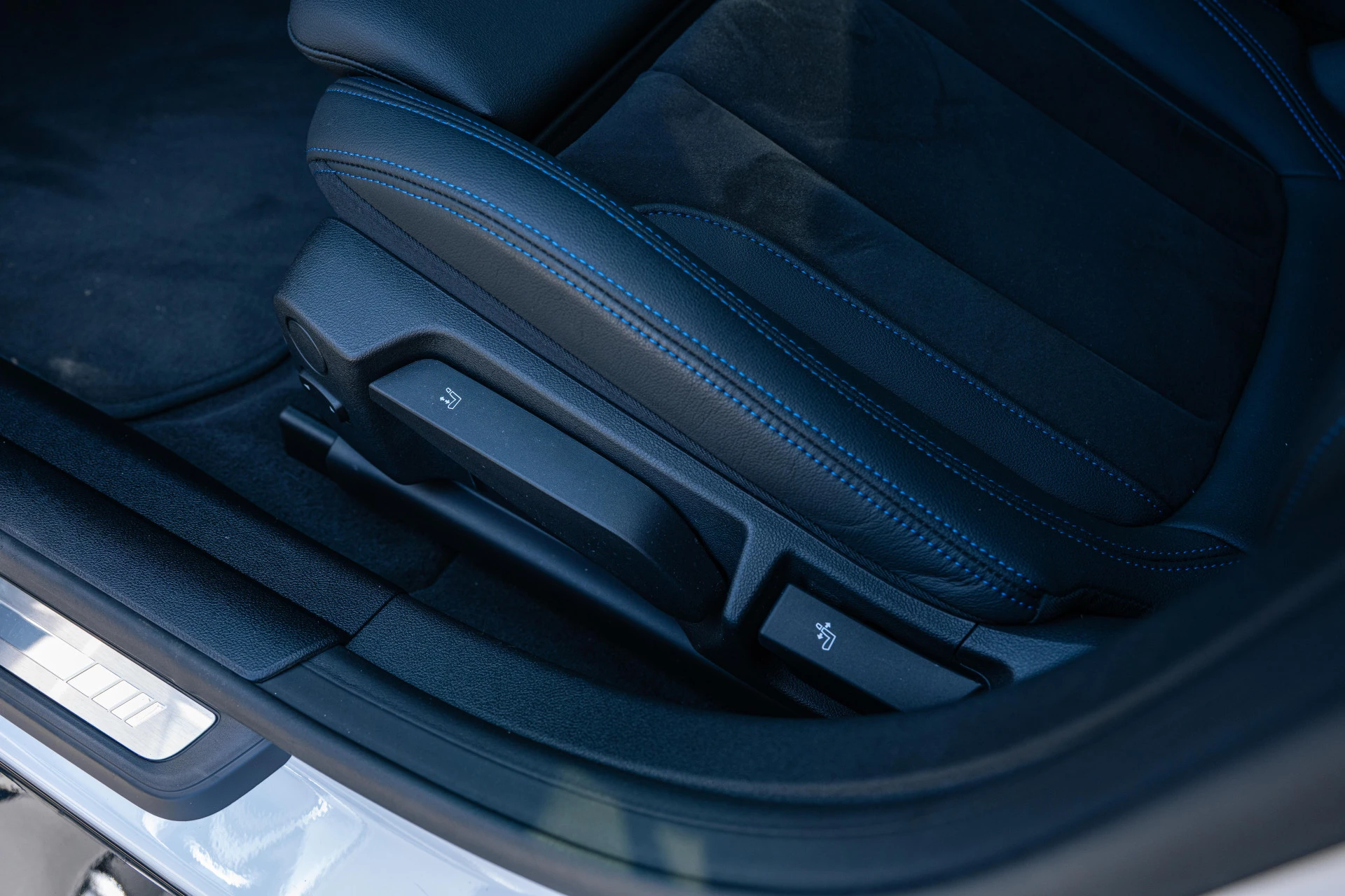 Hoofdafbeelding BMW i4