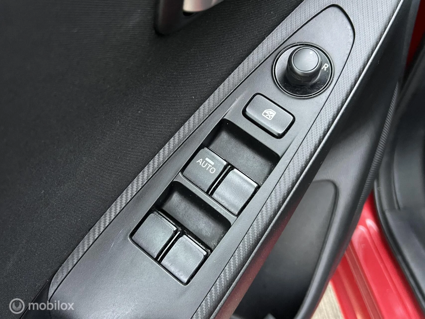 Hoofdafbeelding Mazda 2