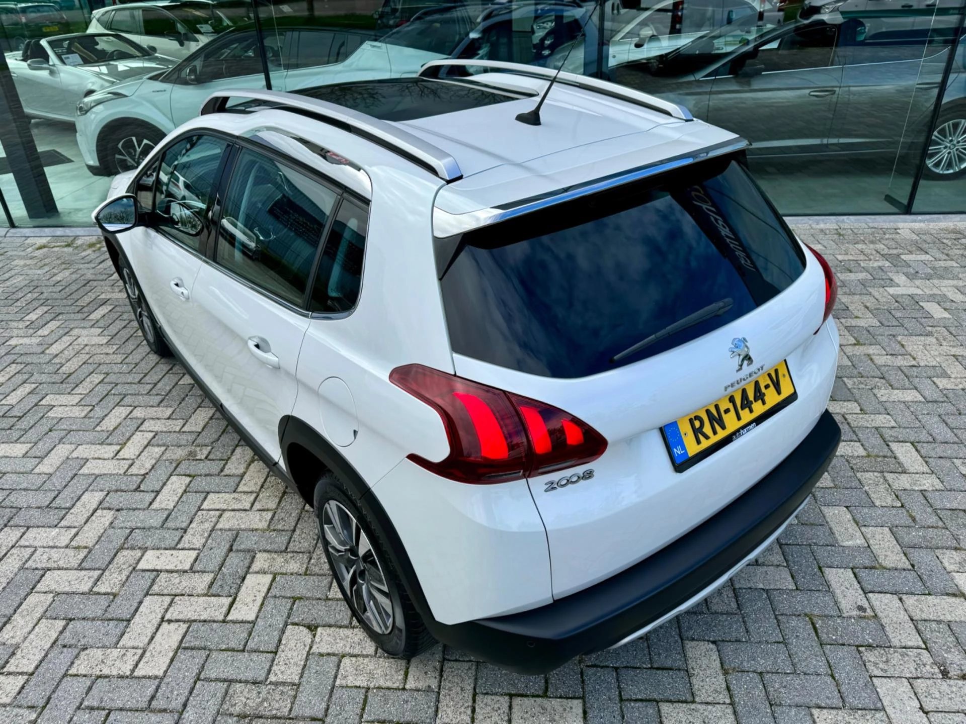 Hoofdafbeelding Peugeot 2008