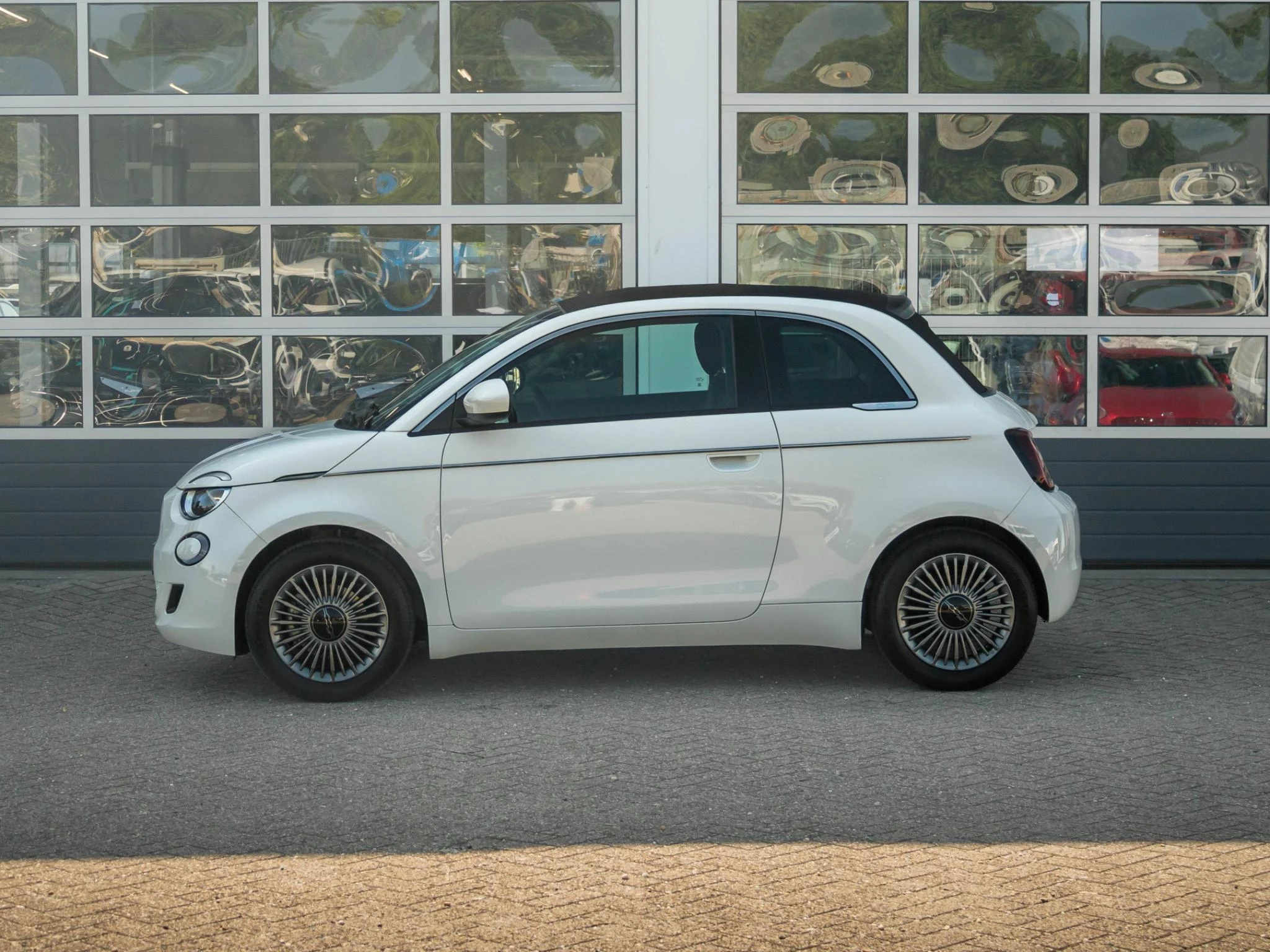 Hoofdafbeelding Fiat 500e