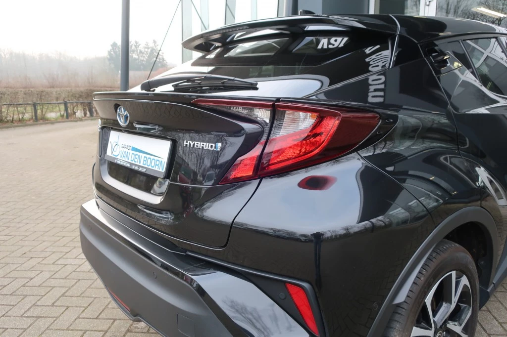 Hoofdafbeelding Toyota C-HR