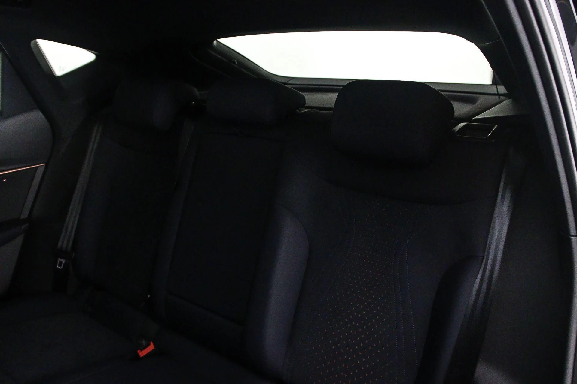 Hoofdafbeelding CUPRA Tavascan