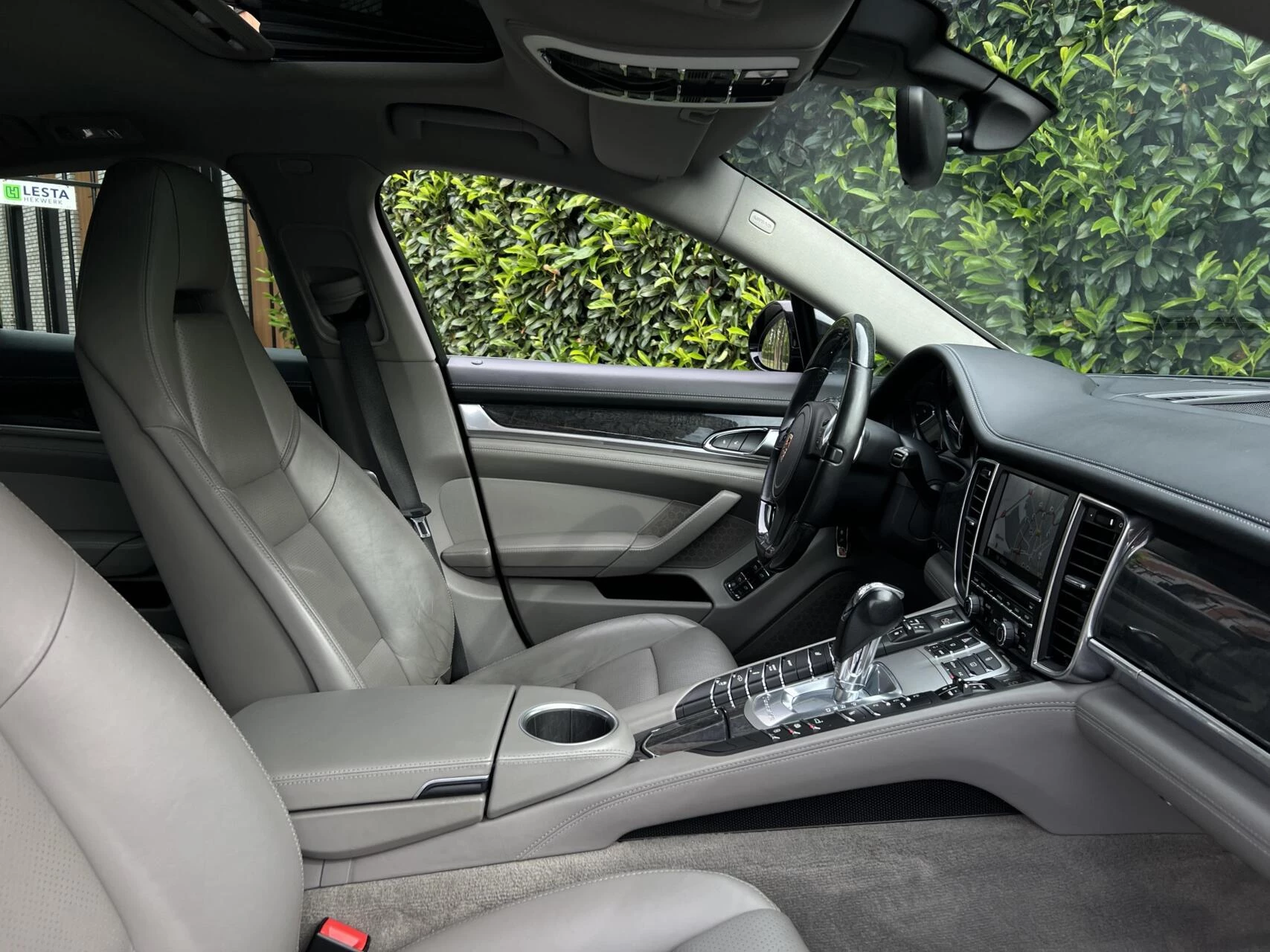 Hoofdafbeelding Porsche Panamera