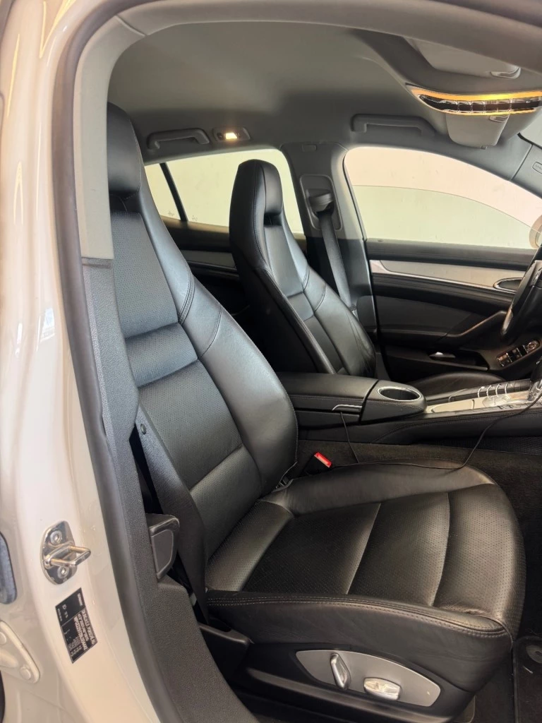 Hoofdafbeelding Porsche Panamera