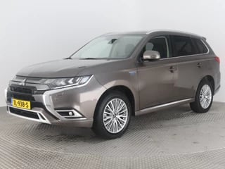 Mitsubishi Outlander 2.4 PHEV INTENSE+ PLUG-IN .SCHUIFDAK STUURVERWARMING.PREMIUM AUDIO. GARANTIE TOT 2028*