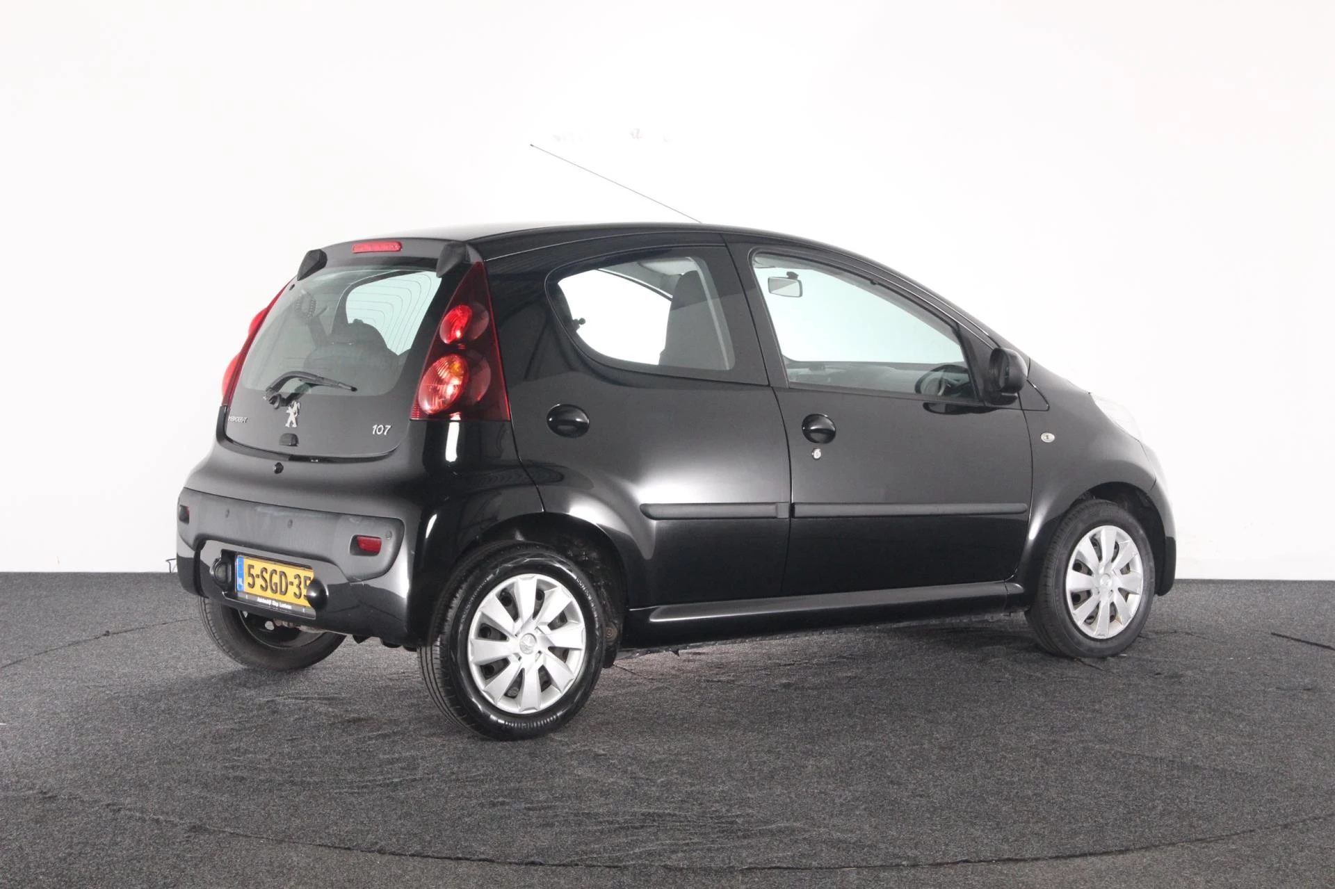 Hoofdafbeelding Peugeot 107