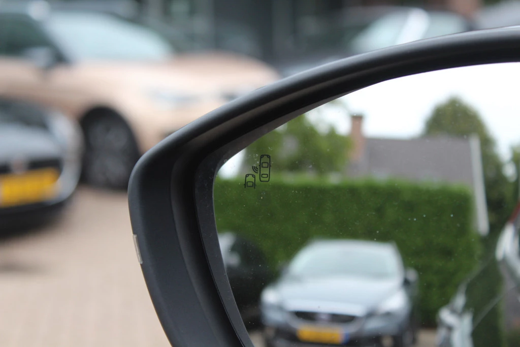 Hoofdafbeelding Opel Mokka-e