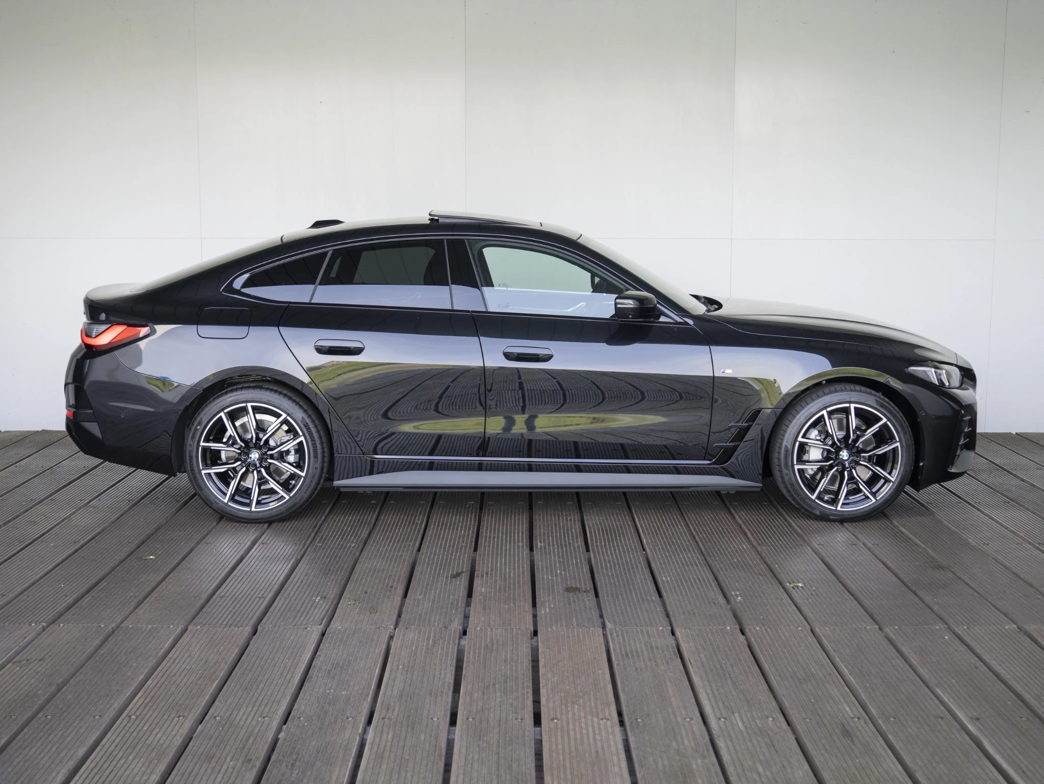 Hoofdafbeelding BMW i4