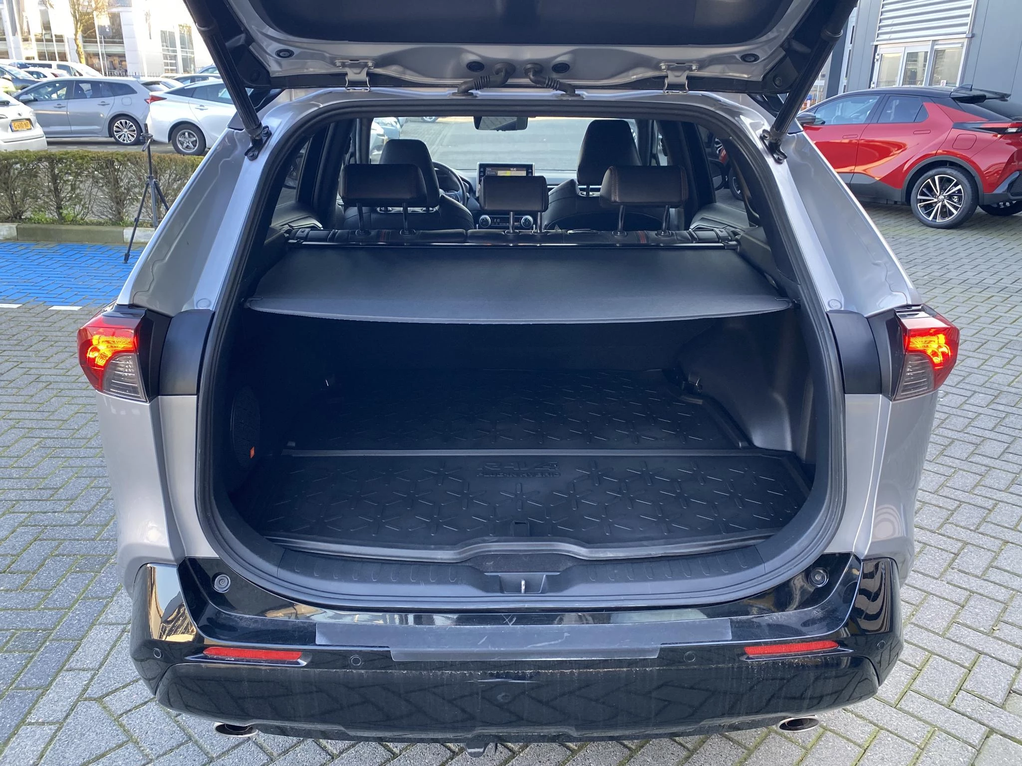 Hoofdafbeelding Toyota RAV4