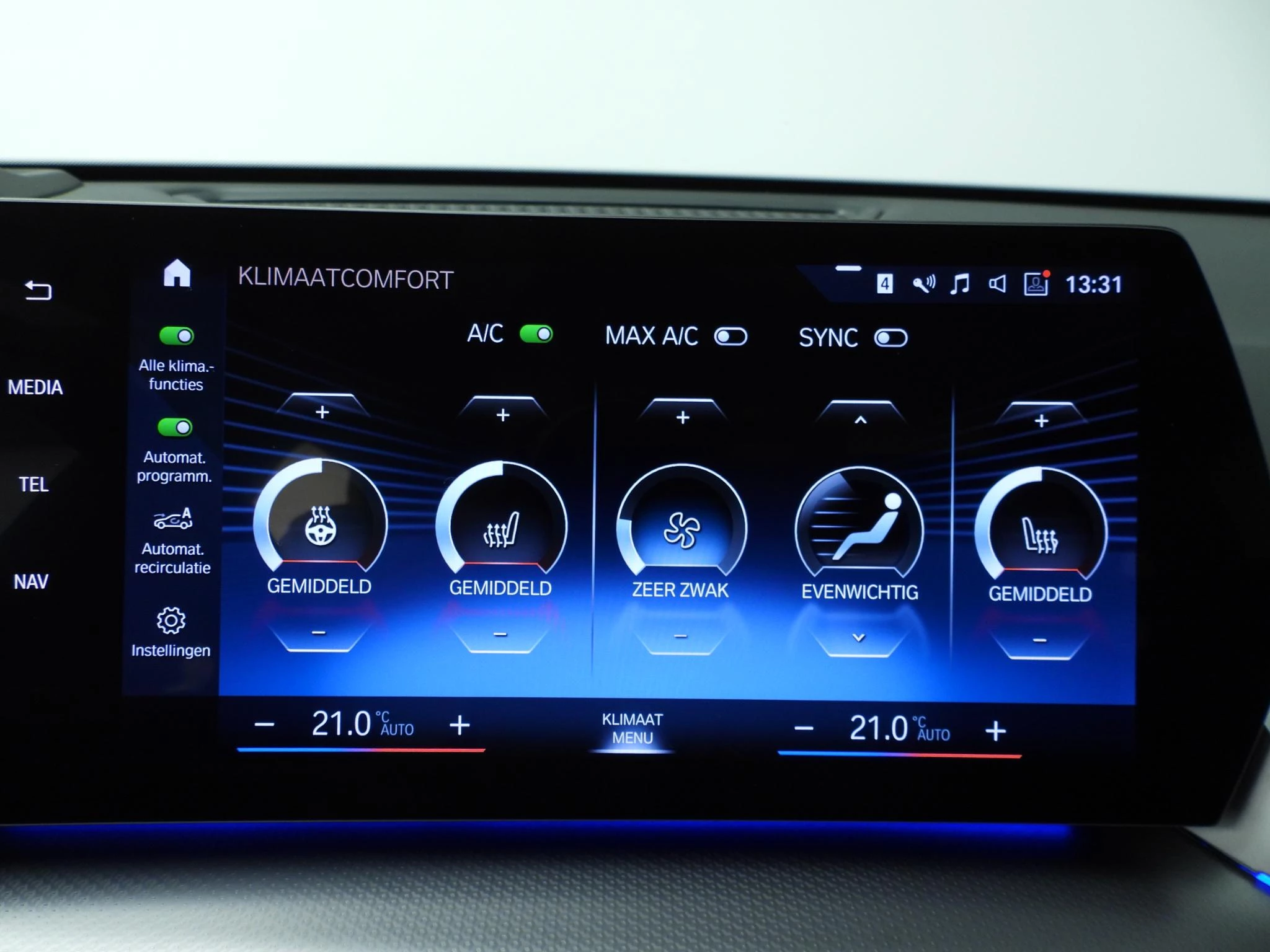 Hoofdafbeelding BMW iX1