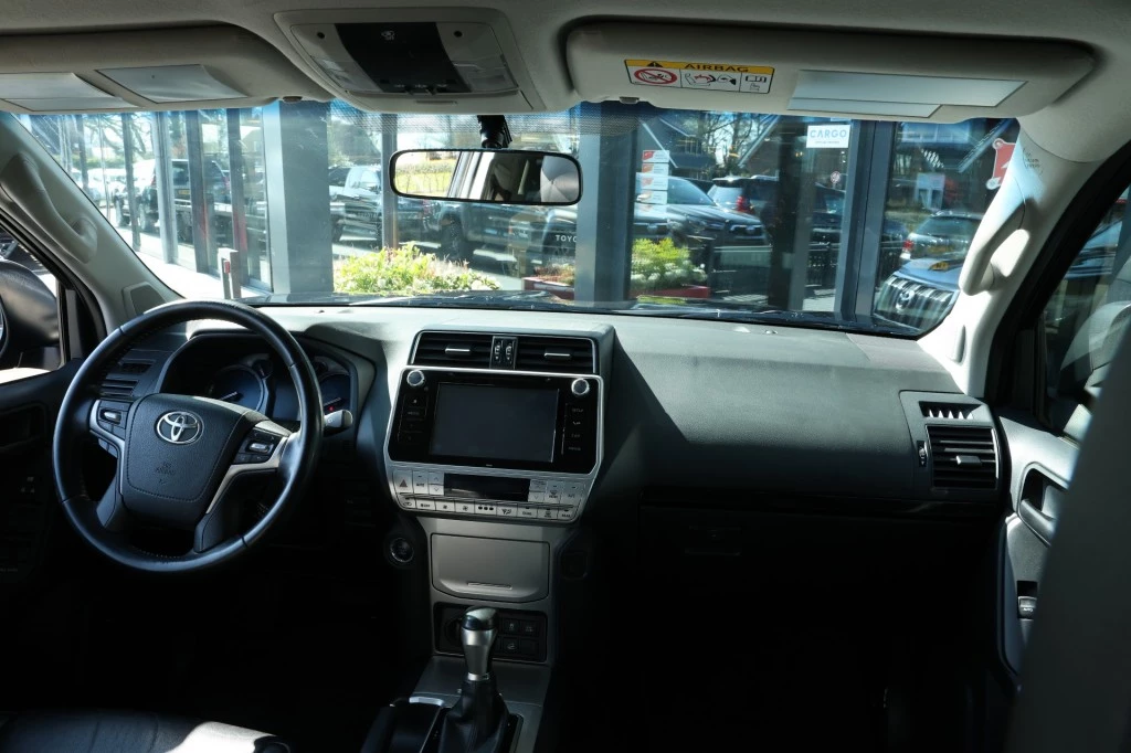 Hoofdafbeelding Toyota Land Cruiser