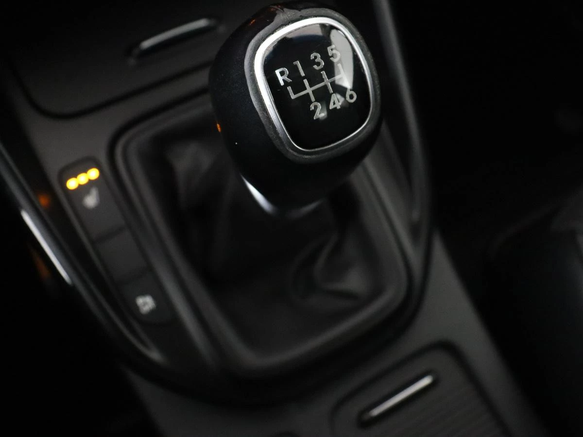 Hoofdafbeelding Kia Carens