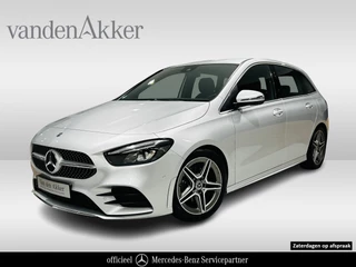 Mercedes-Benz B-Klasse 180 AMG // Trekhaak // Camera // Elek. Achterklep // Carplay // LED Koplampen // Navigatie