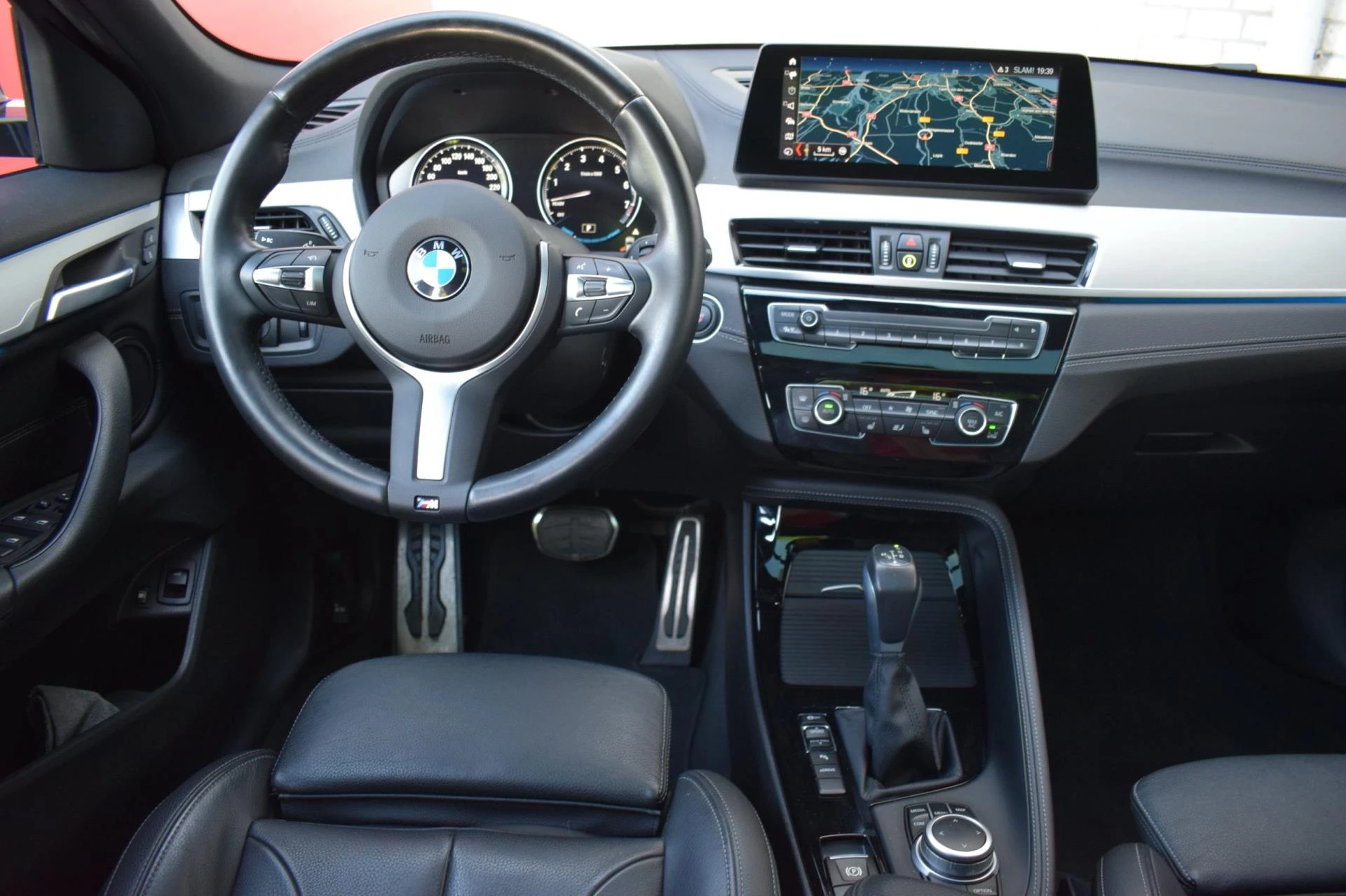 Hoofdafbeelding BMW X2